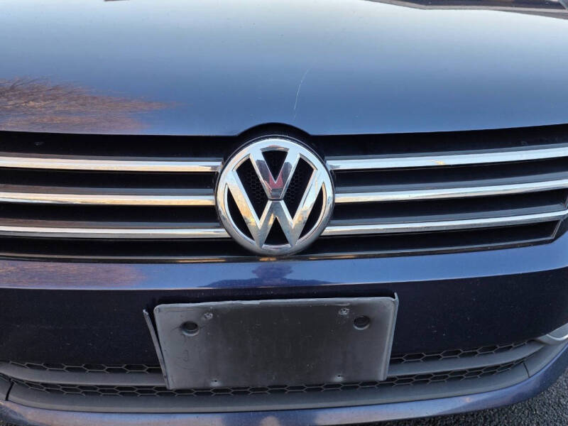 2012 Volkswagen Passat SE PZEV