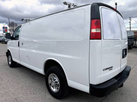 2015 Chevrolet Express 2500