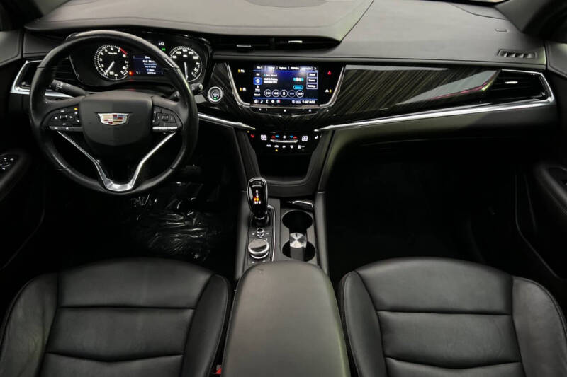 2020 Cadillac XT6 Premium Luxury