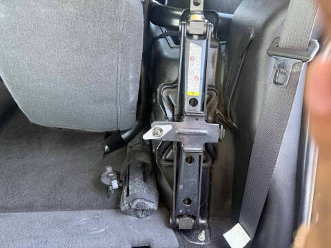 2005 HUMMER H2