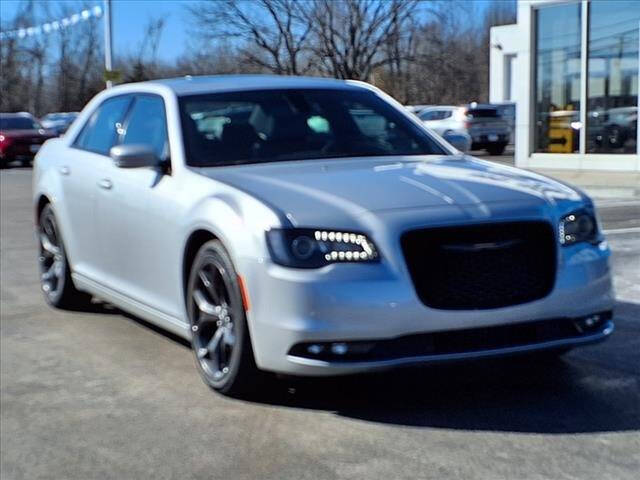 2023 Chrysler 300 S V6