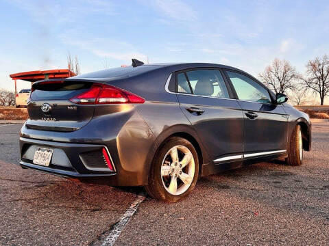 2020 Hyundai Ioniq Hybrid SE