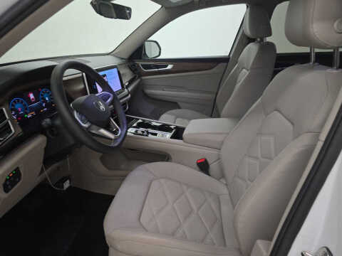 2024 Volkswagen Atlas SE