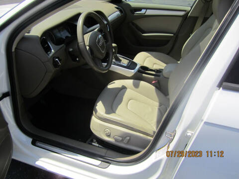 2010 Audi A4 2.0T quattro Premium