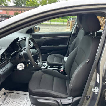 2019 Hyundai Elantra