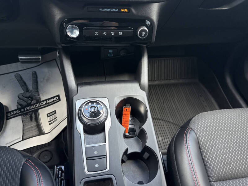 2023 Ford Escape ST-Line