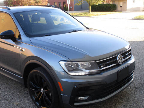 2021 Volkswagen Tiguan SE R-Line Black