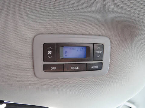 2017 Toyota Sienna LE 7-Passenger