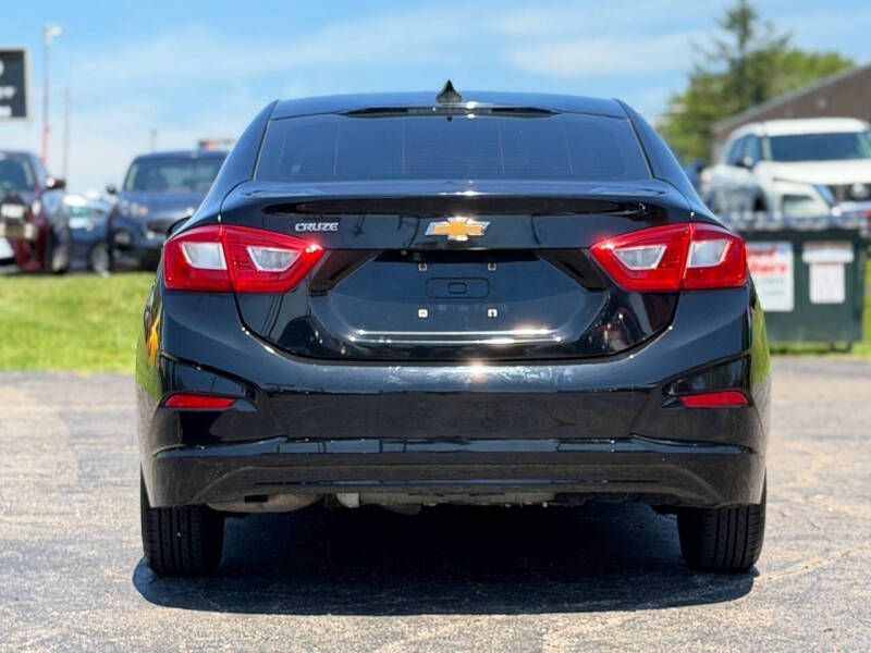 2016 Chevrolet Cruze LS Auto