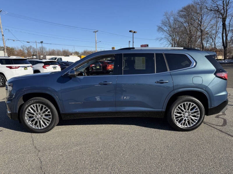2025 GMC Acadia Denali