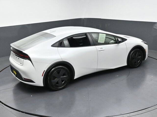 2023 Toyota Prius LE