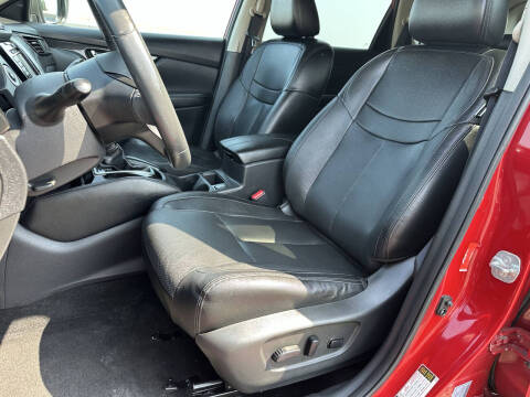 2017 Nissan Rogue Hybrid SL