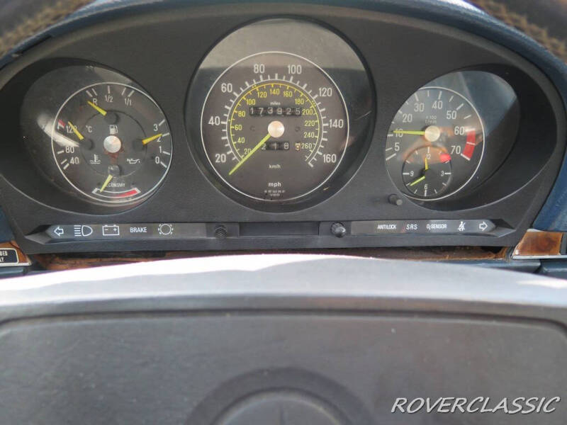 1987 Mercedes-Benz 560-Class 560 SL