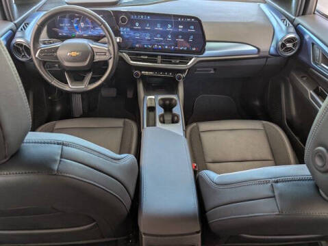 2025 Chevrolet Equinox EV LT 2