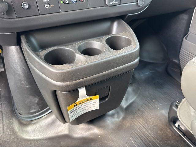 2025 GMC Savana 3500