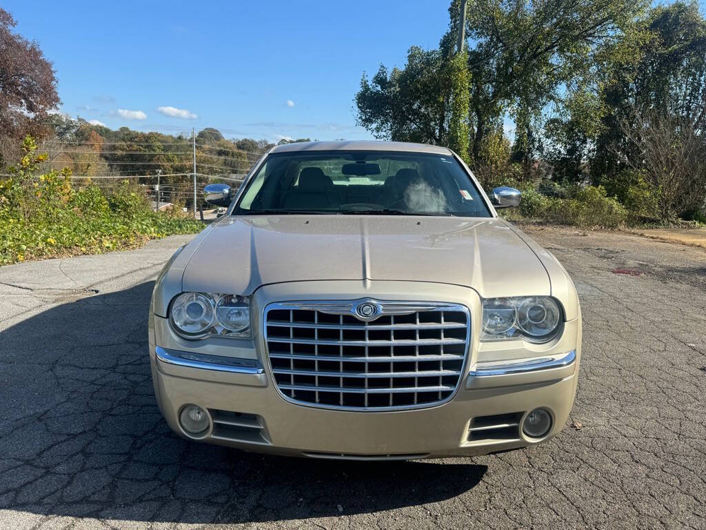 2006 Chrysler 300 for sale at Car ConneXion Inc in Knoxville, TN