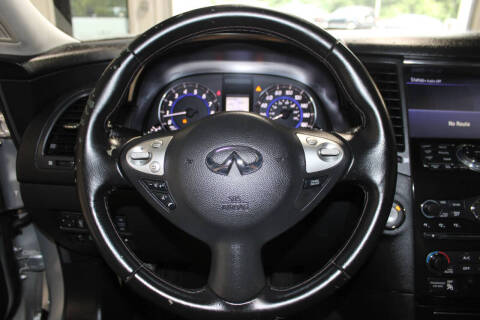 2016 Infiniti QX70
