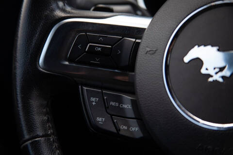 2016 Ford Mustang V6