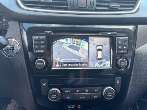 2016 Nissan Rogue SV
