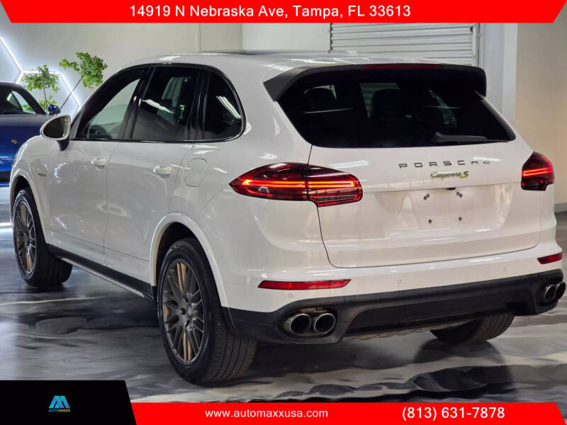 2017 Porsche Cayenne S E-Hybrid Platinum Edition