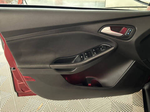 2017 Ford Focus SEL