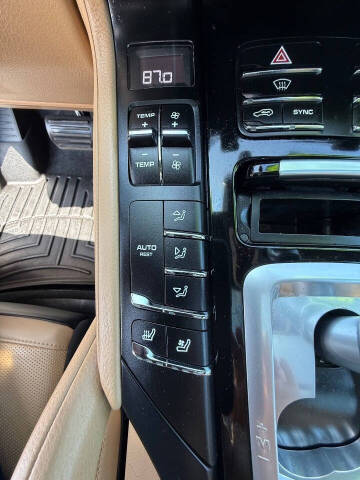 2017 Porsche Cayenne