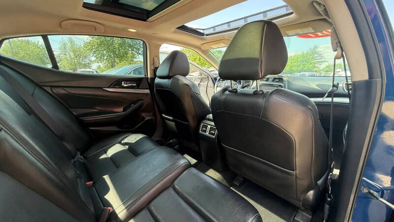 2017 Nissan Maxima