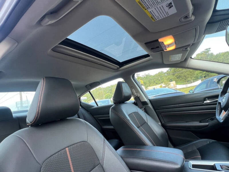 2020 Nissan Altima 2.5 SR