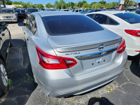 2016 Nissan Altima 2.5 SR