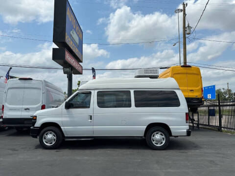 2012 Ford E-Series E-150 XL