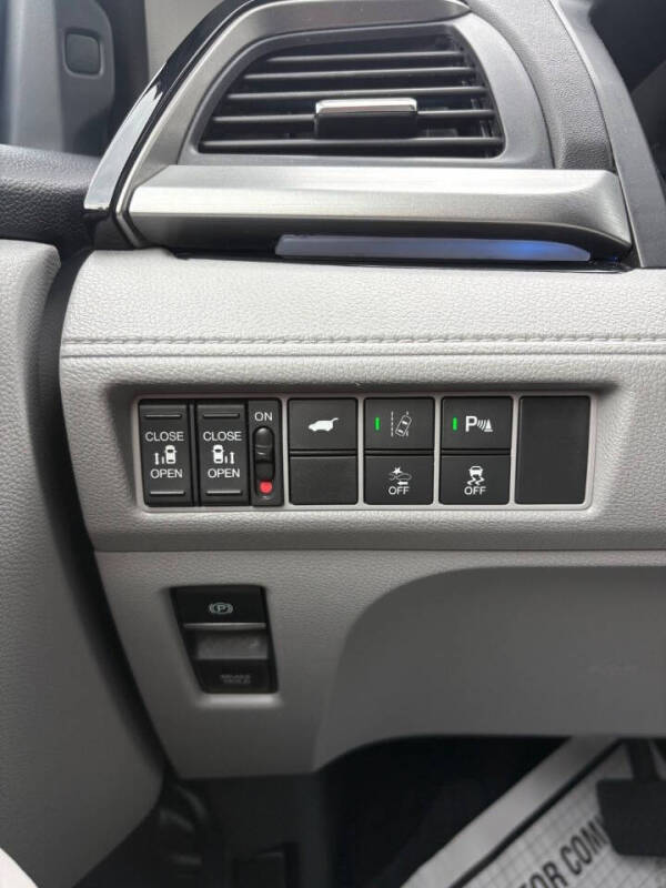 2018 Honda Odyssey Elite
