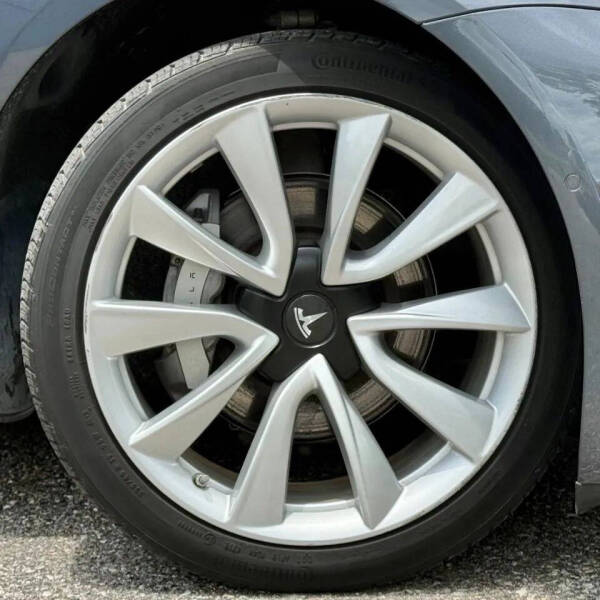 2019 Tesla Model 3 Long Range