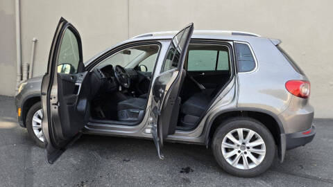 2009 Volkswagen Tiguan S
