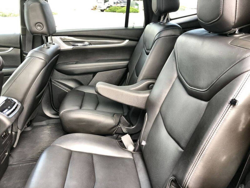 2020 Cadillac XT6 Sport