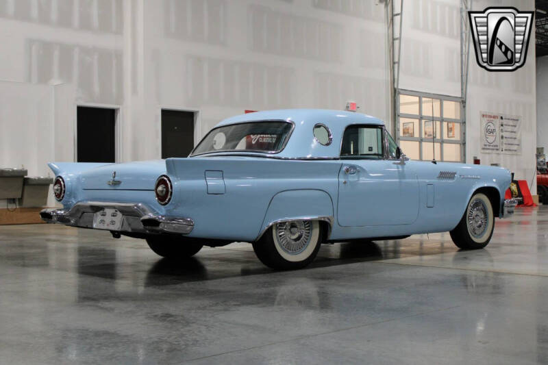 1957 Ford Thunderbird