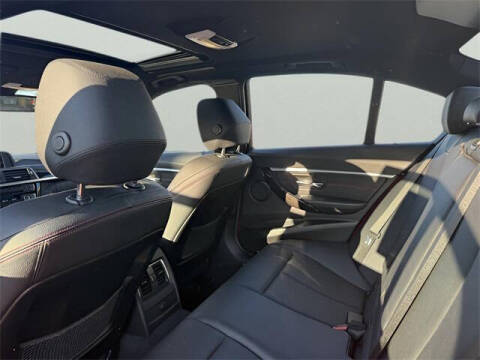 2018 BMW 3 Series 330i xDrive