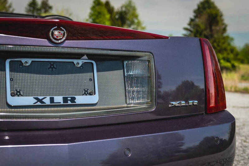 2004 Cadillac XLR