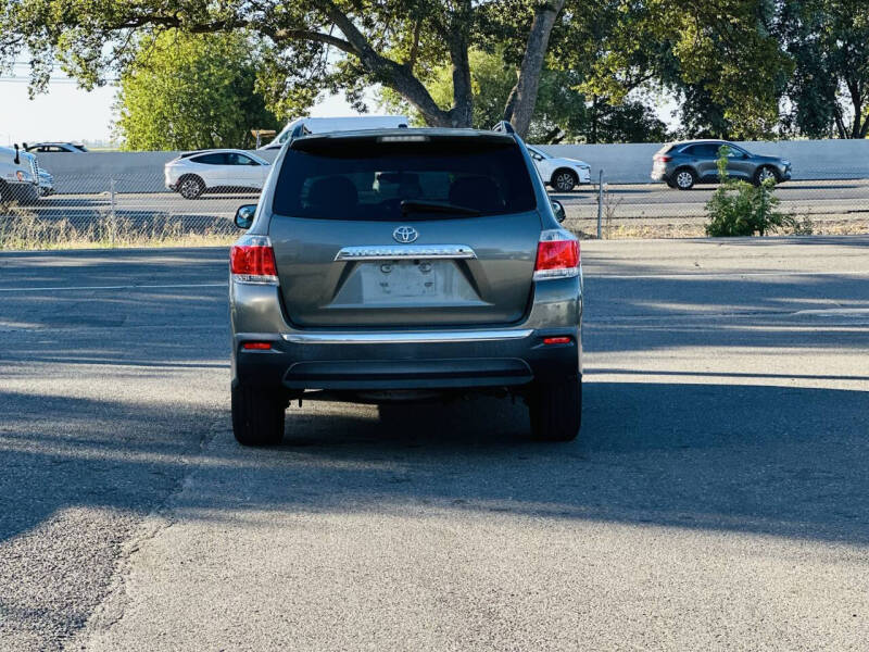 2011 Toyota Highlander