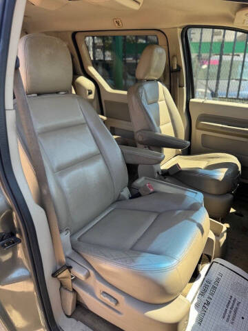 2004 Ford Freestar Limited