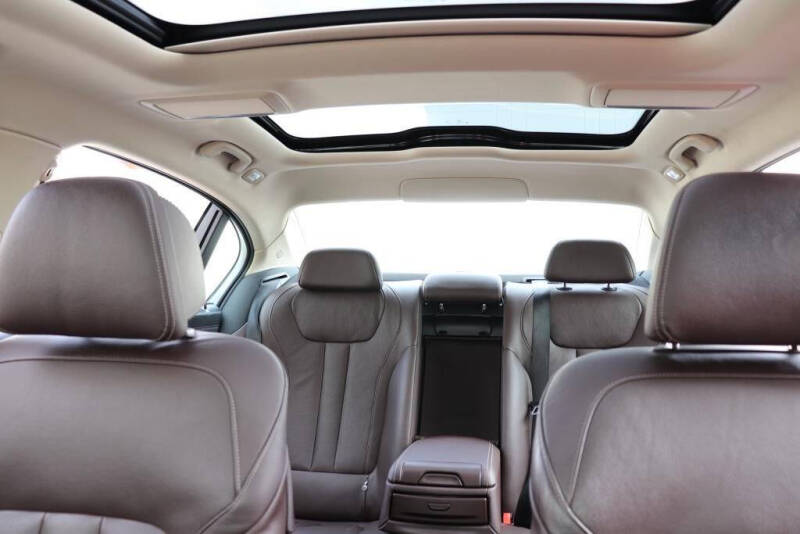 2016 BMW 7 Series 740i