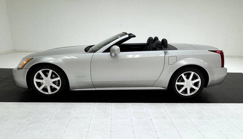 2004 Cadillac XLR