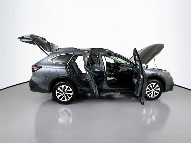 2022 Subaru Outback Premium