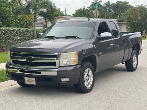 2010 Chevrolet Silverado 1500 for sale at L G AUTO SALES in Boynton Beach FL