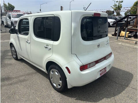 2011 Nissan cube