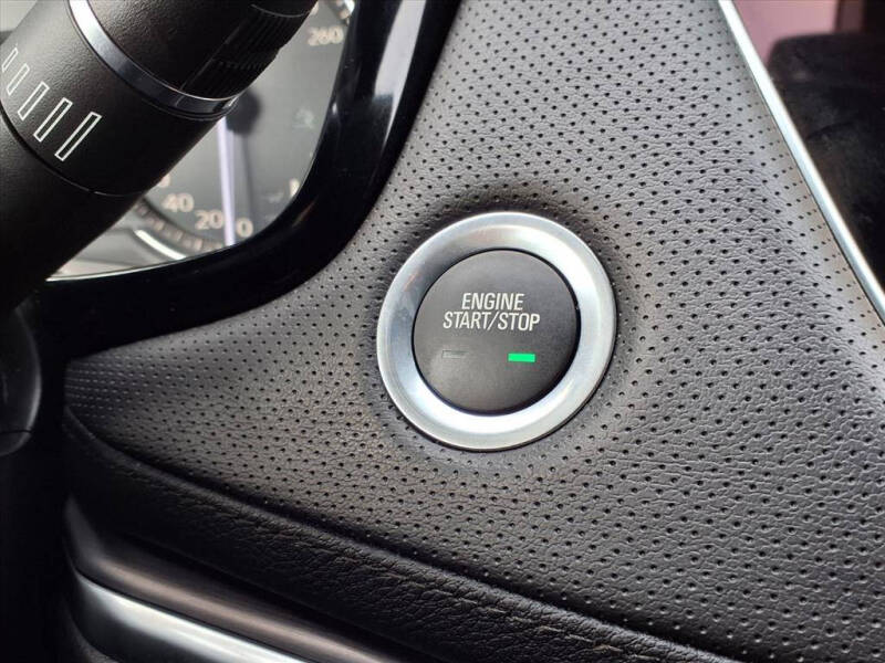 2024 Cadillac XT5 Luxury