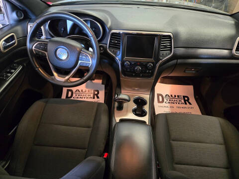 2015 Jeep Grand Cherokee Laredo