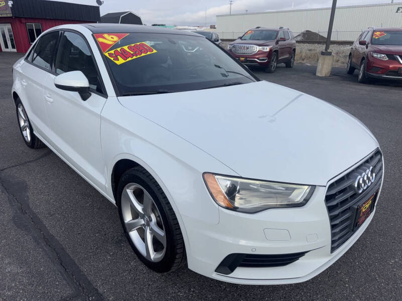 2016 Audi A3 2.0T quattro Premium