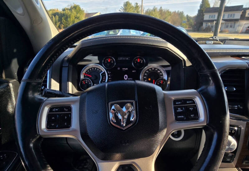 2017 RAM 1500 Laramie