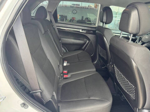2014 Kia Sorento LX