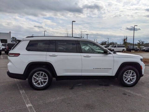 2024 Jeep Grand Cherokee L Laredo